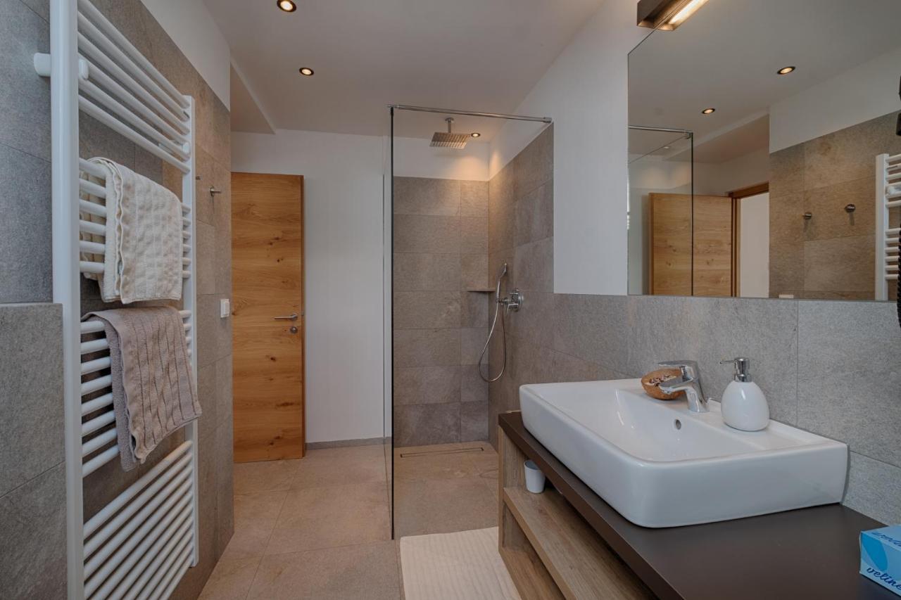 Apartments Kaserott ฟูเนส ภายนอก รูปภาพ