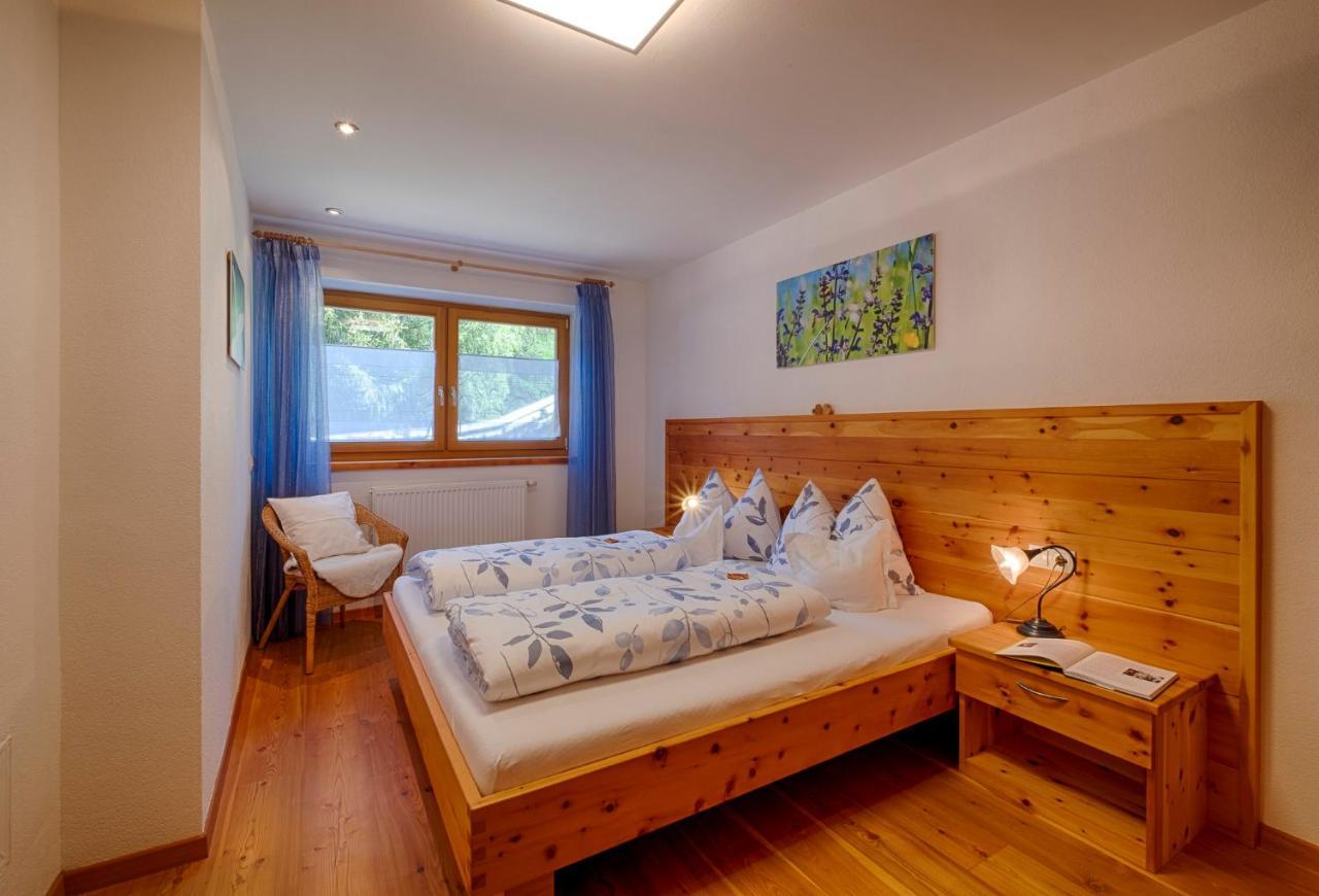 Apartments Kaserott ฟูเนส ภายนอก รูปภาพ